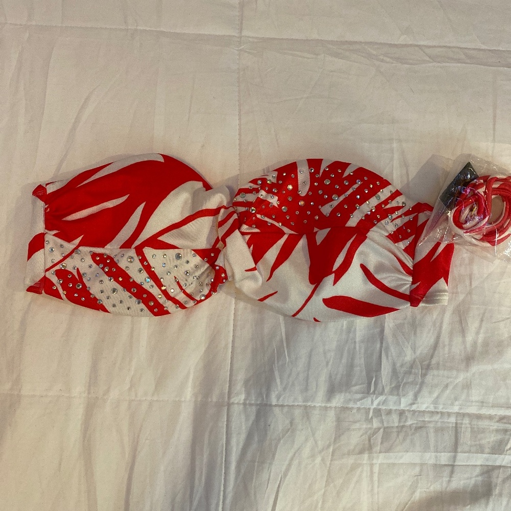 Victoria’s Secret Swim 34B